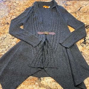 ONE A Gray Buckled Cardigan 🧥
